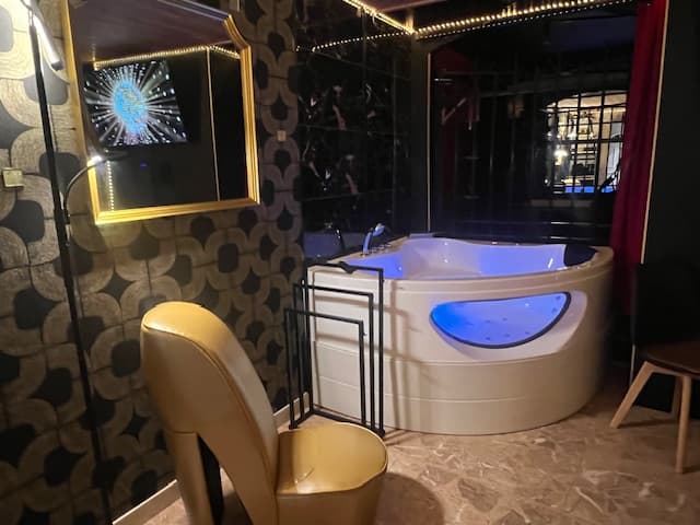 Chambre 50 NUANCES — Photo 5 — La Parenthèse